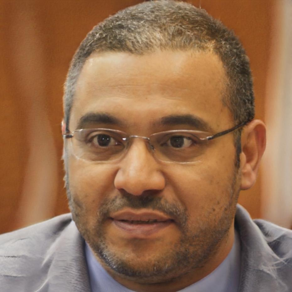 Retrato de Crisanto Villanueva, experto en planificación estratégica financiera